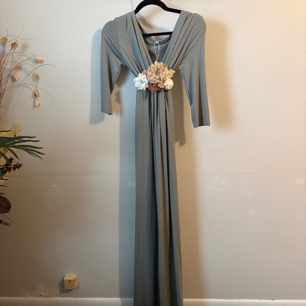 Grey dress